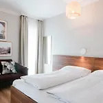 Hotel Solln - Free Parking 3*