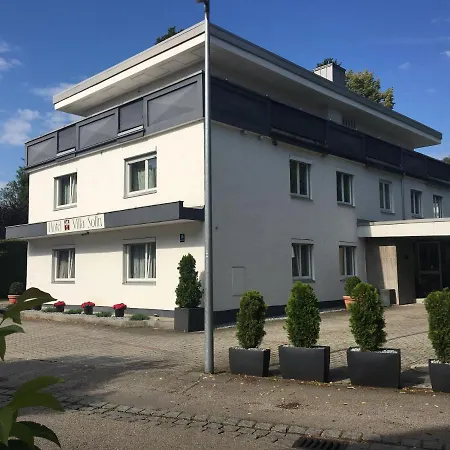Hotel Solln 3*