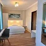 Solln Hotel 3*