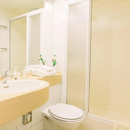 Solln - Free Parking 3*