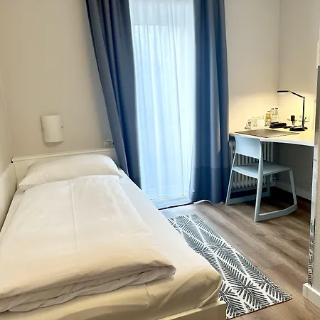 Solln - Free Parking 3*