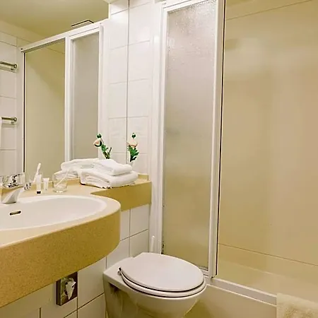 Hotel Solln - Free Parking 3*
