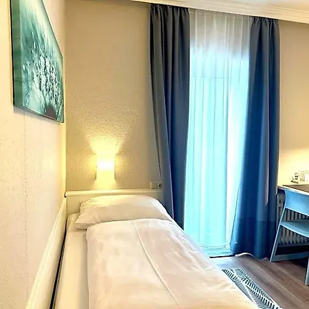 Solln - Free Parking 3* Múnich