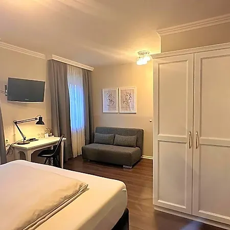Hotel Solln - Free Parking