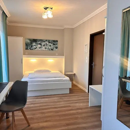 Solln - Free Parking Hotel 3*