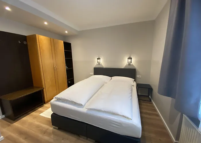 Hotel Solln - Free Parking 3*